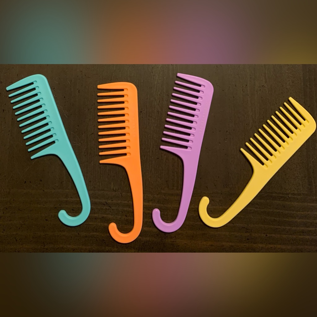 Detangling Combs